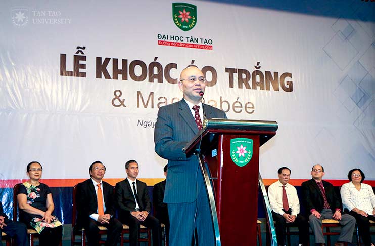 Khoa Y Đại học Tân Tạo long trọng tổ chức lễ Macchabee và lễ Khoác Áo Trắng lần thứ 4 3 lkao 7 1