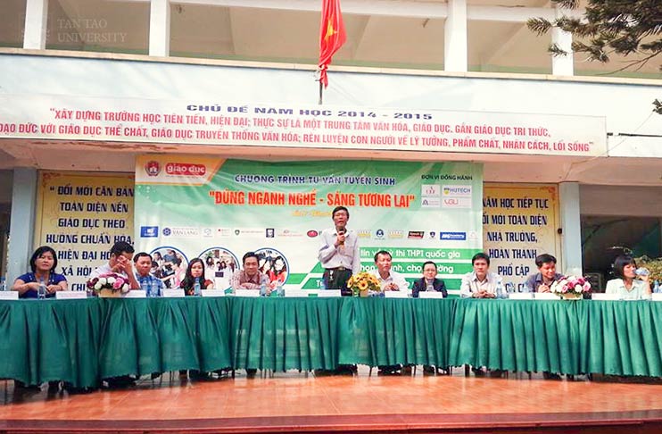 Tiếp sức mùa thi cùng Chương trình “Đúng ngành nghề - Sáng tương lai” 2 150321.TSTanbinh13