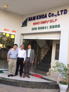 Nhật Bản tài trợ toàn phần cho 02 sinh viên Đại học Tân Tạo sang tham quan học tập tại Fukuoka. 2 Shimono 02