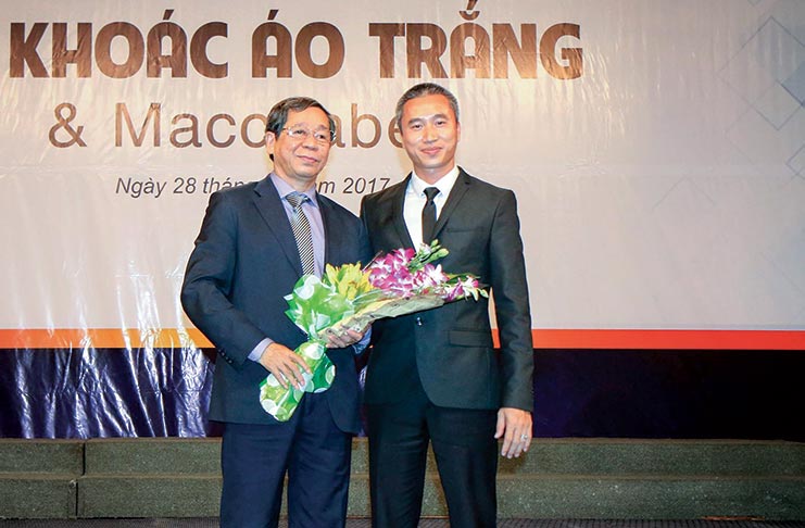 Khoa Y Đại học Tân Tạo long trọng tổ chức lễ Macchabee và lễ Khoác Áo Trắng lần thứ 4 2 Y khoa TT1