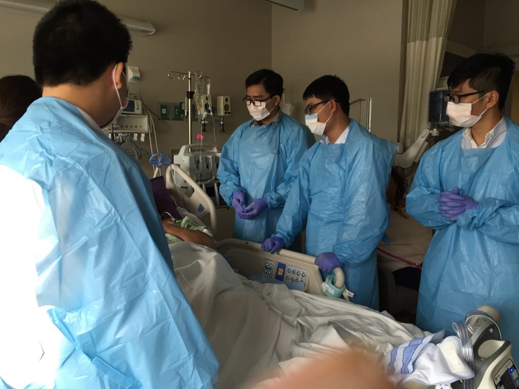 Program of Bedside Teaching Rounds in English 14 tt10