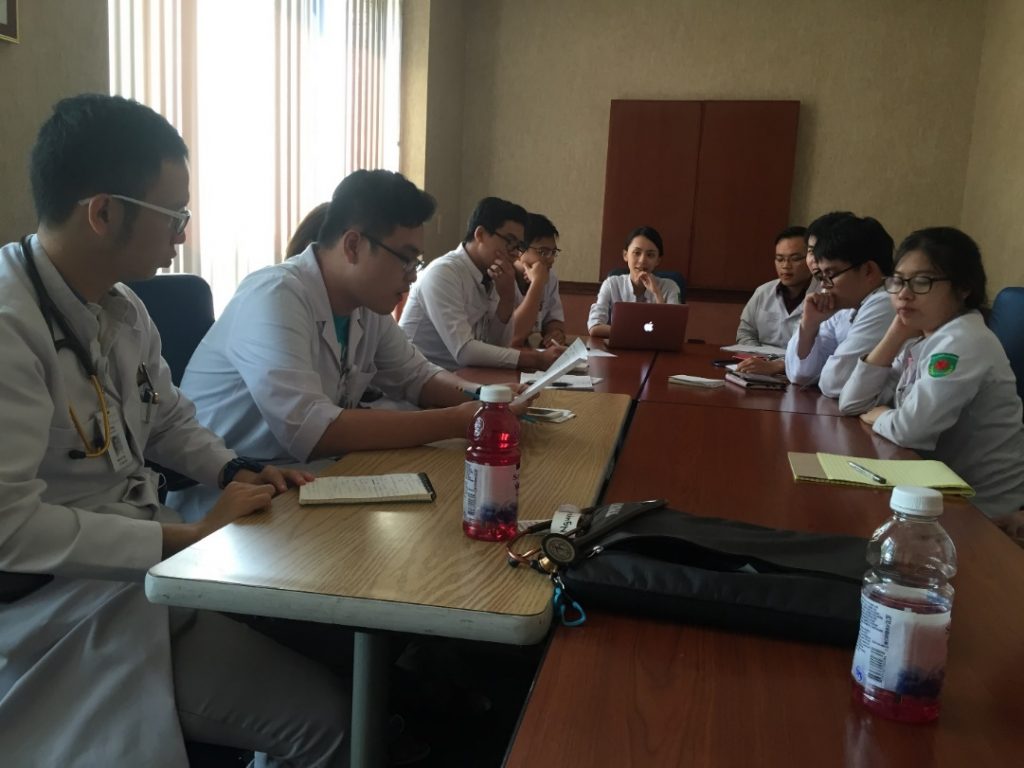 Program of Bedside Teaching Rounds in English 18 tt14