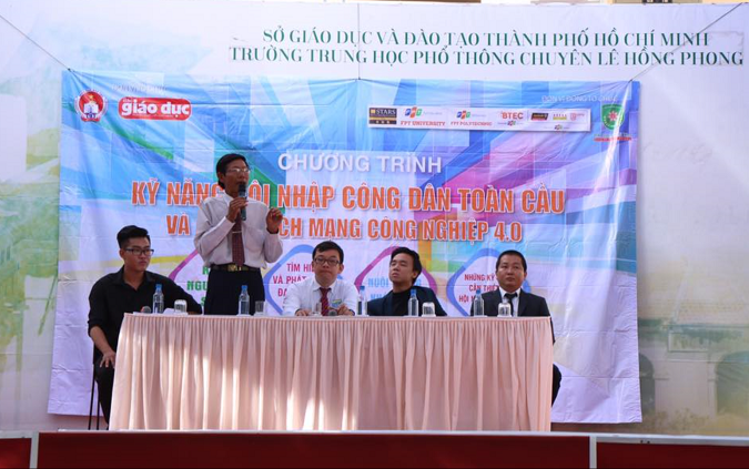Báo cáo kết thúc năm học 2017-2018 gửi giảng viên, phụ huynh và sinh viên 13 h11