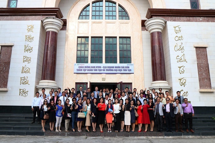 Báo cáo kết thúc năm học 2017-2018 gửi giảng viên, phụ huynh và sinh viên 11 h9