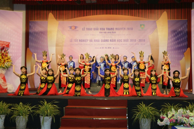 Trường Đại Học Tân Tạo Tổ Chức Lễ Vinh Danh Hoa Trạng Nguyên 2018, Lễ Tốt Nghiệp, Lễ Khai Giảng Năm Học Mới 2018 – 2019 1 HTN18 00