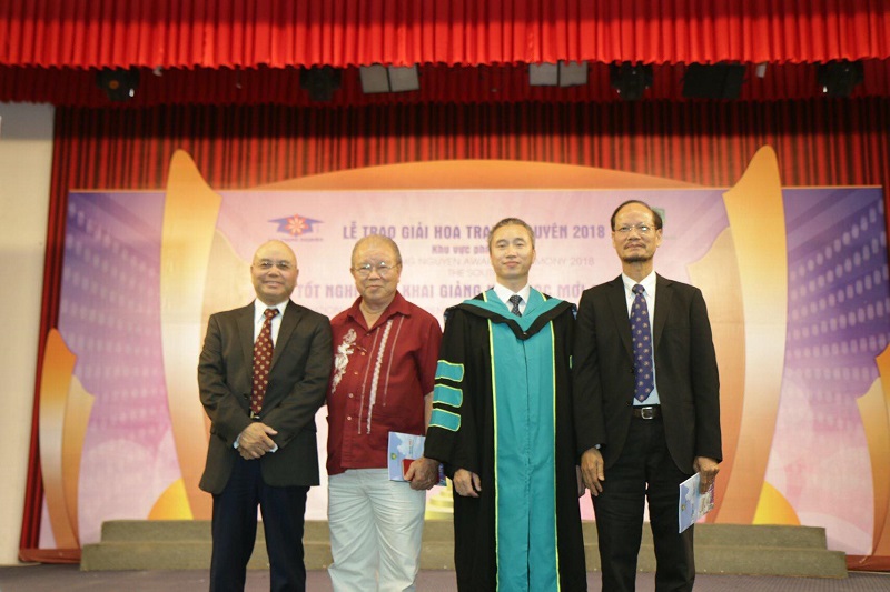 Trường Đại Học Tân Tạo Tổ Chức Lễ Vinh Danh Hoa Trạng Nguyên 2018, Lễ Tốt Nghiệp, Lễ Khai Giảng Năm Học Mới 2018 – 2019 3 HTN18 02