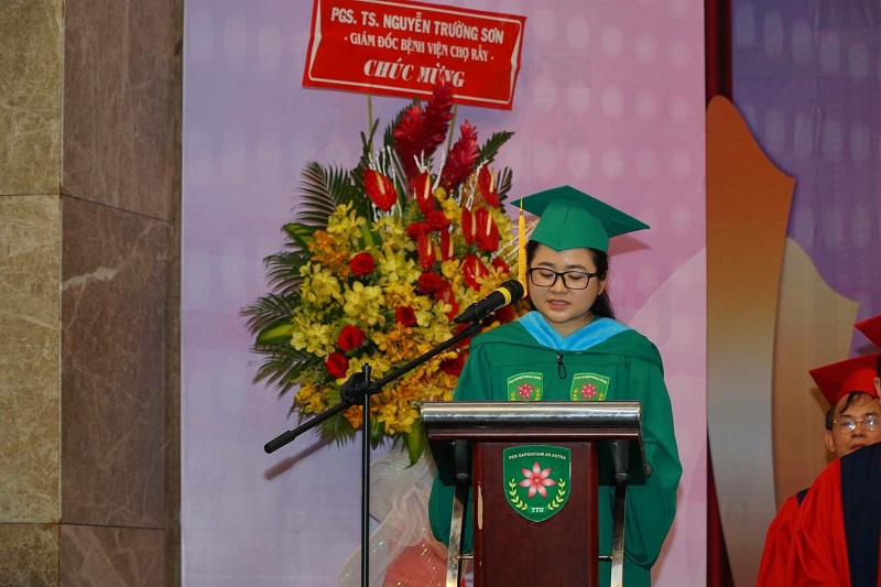 Trường Đại Học Tân Tạo Tổ Chức Lễ Vinh Danh Hoa Trạng Nguyên 2018, Lễ Tốt Nghiệp, Lễ Khai Giảng Năm Học Mới 2018 – 2019 4 HTN18 03