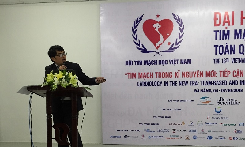 Dr. Thach Nguyen – an inspirational teacher of medical students at Tan Tao University (TTU) 9 Ngien cuu 09