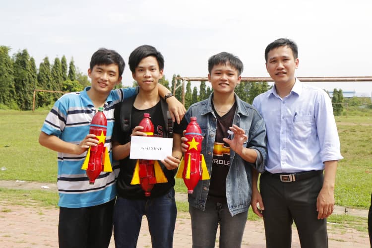 Creative youth contest 2018 - Interesting and unique experience 27 Ky thuat 26