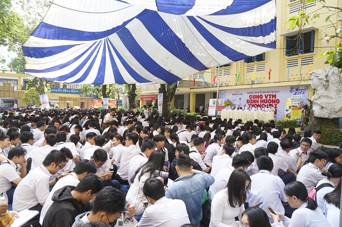 Tan Tao University accompanied with “Orienting Future with VTM” 1 DHTL