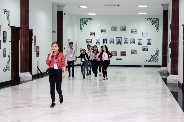 Fostering occupational dream of Hieu Nhon students with "The journey of orienting future" 8 Hieu Nhon 07