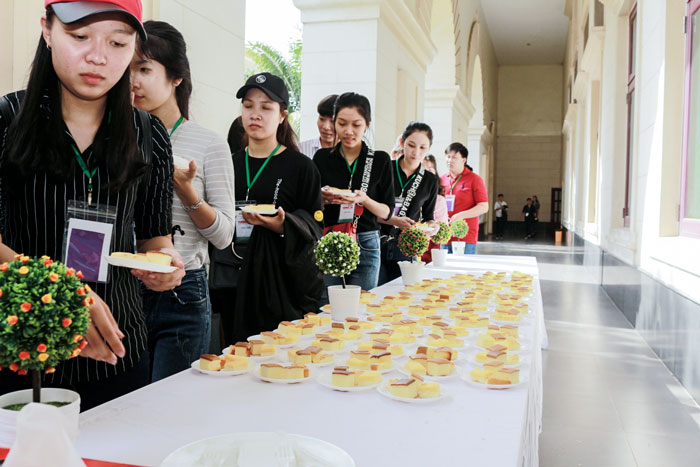 Fostering occupational dream of Hieu Nhon students with "The journey of orienting future" 11 Hieu Nhon 11