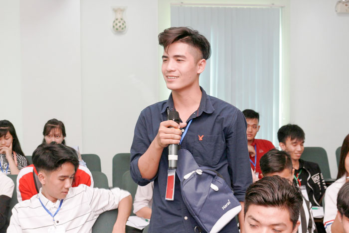 Fostering occupational dream of Hieu Nhon students with "The journey of orienting future" 25 Hieu Nhon 25