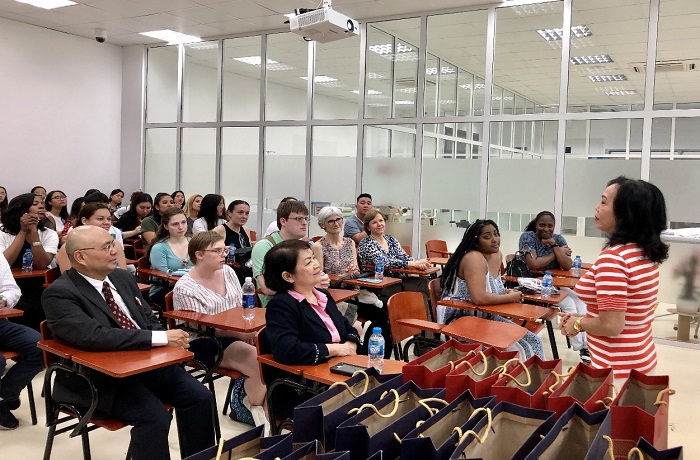 Texas Woman University visited Tan Tao University in May 2019 3 TWU TTU 3