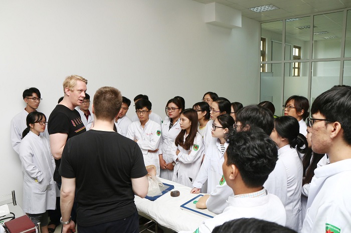 Internship condition of General Medical students at Tan Tao 2 Y khoa TT 02