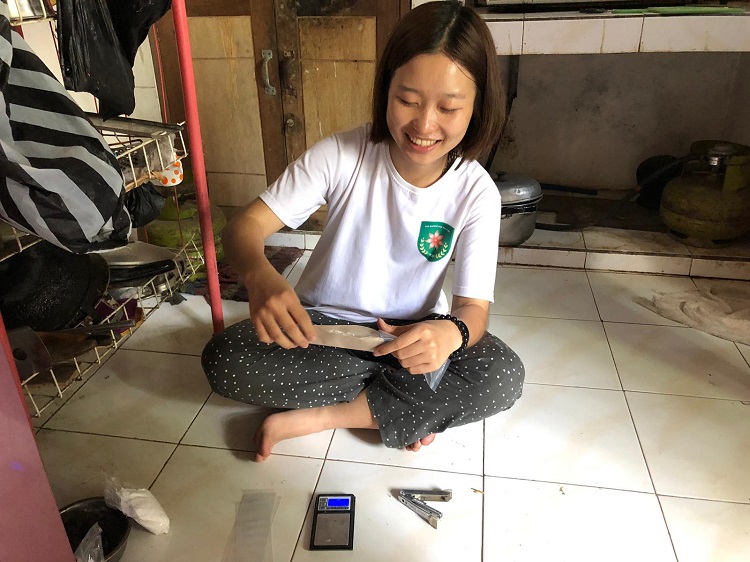 Sell to waste the wastes no more 6 Thuc tap indo 06