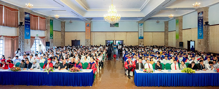 Đánh dấu chặng đường 12 năm vun trồng tài năng đất Việt 1 HTN2019 04