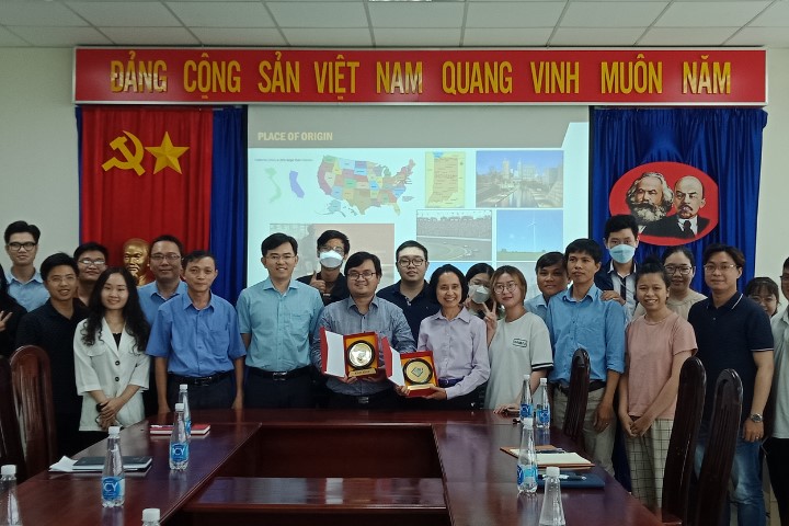 Vien cong nghe 02