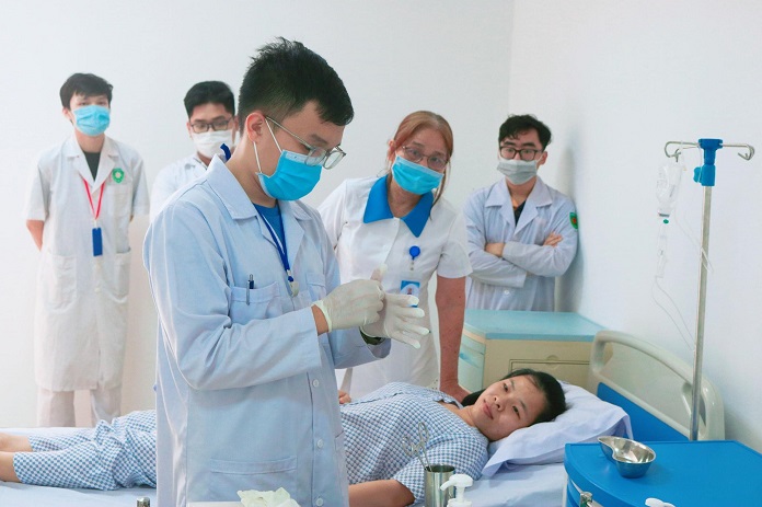 Đại học Tân Tạo: Công bố điểm sàn của khối ngành sức khỏe năm 2023 2 hz2