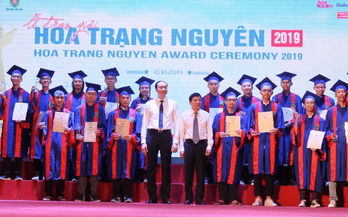 Khởi động Giải thưởng Hoa Trạng Nguyên 1 Giai thuong Hoa Trang Nguyen png