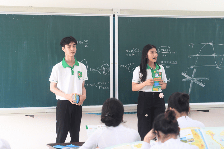 Tan Tao Unitour: Nộp hồ sơ xét tuyển tại trường 3 Dai hoc Tan Tao xet tuyen 1