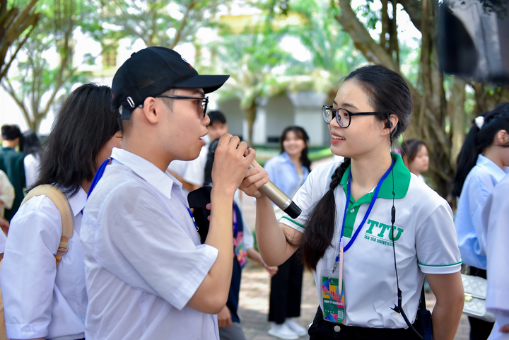 Ngành kế toán trong thời đại số: Xu hướng và định hướng nghề nghiệp 3 Sinh vien nganh ke toan