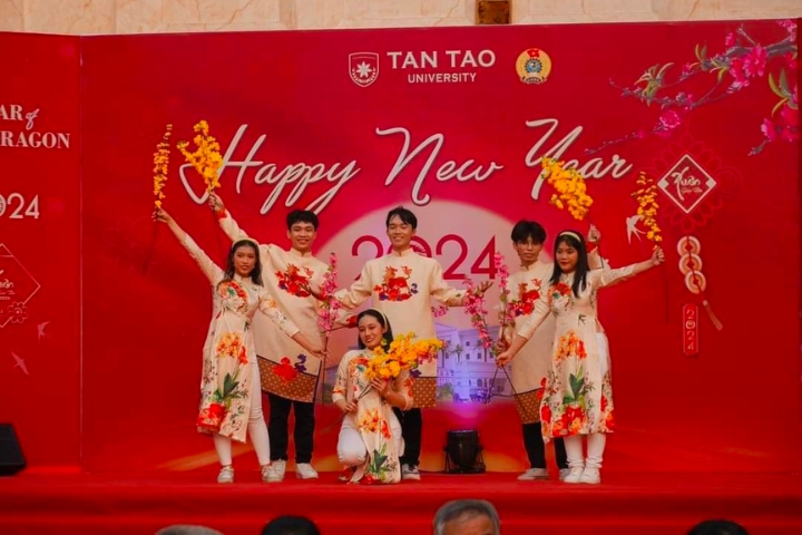Hành trình tỏa sáng cùng CLB Âm nhạc TTU 6 CLB Am Nhac Dai Hoc Tan Tao