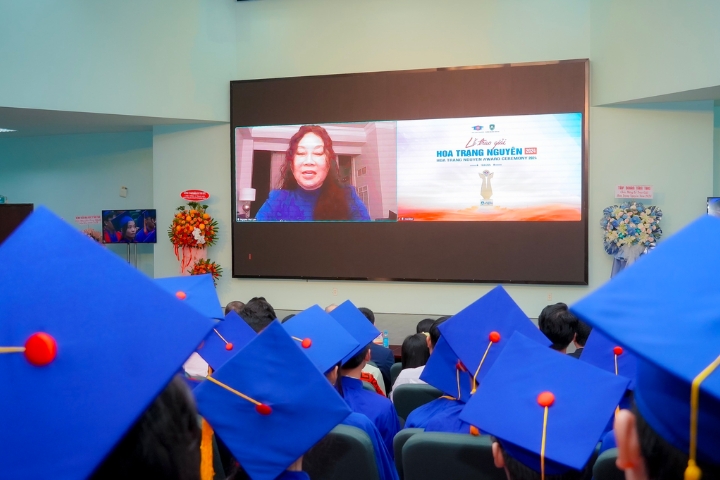Lễ trao giải Hoa Trạng Nguyên lần thứ 13, năm 2023 - 2024 2 Le trao giai Hoa Trang Nguyen1