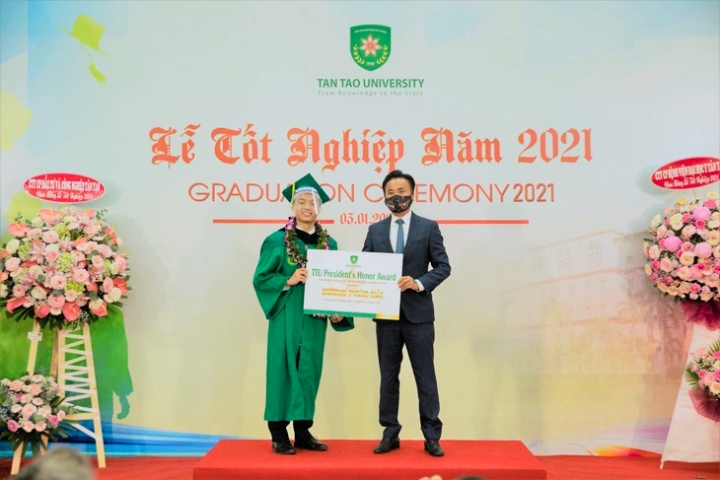 Khoa Y Đại học Tân Tạo: “Nơi đào tạo những bác sĩ thành công” 11 Ky thuat xet nghiem Dai hoc Tan Tao