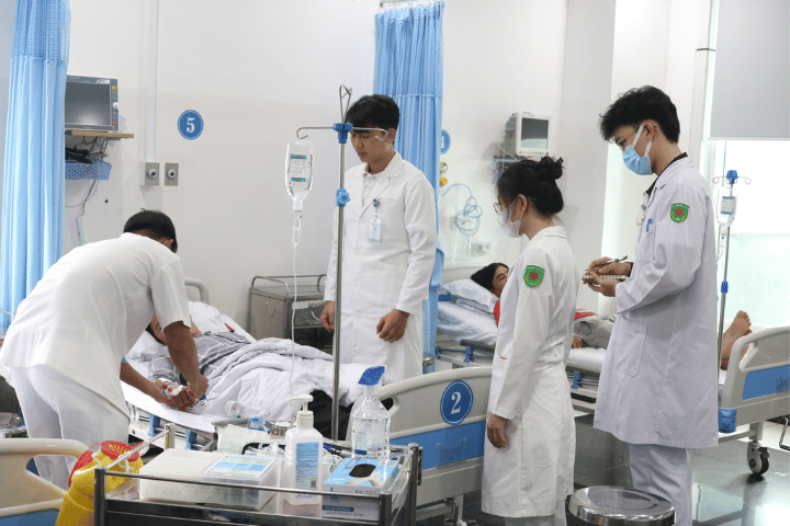 Ngành Y khoa Đại học Tân Tạo: “Y học Hoa Kỳ, Y Đức Hải Thượng” 5 Tuyen sinh Y Khoa Dai hoc Tan Tao