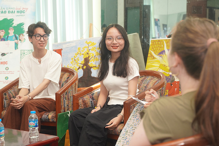 nhung khoanh khac khai giang khoa he uniprep 2024 1