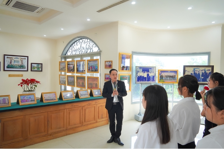 Hành trình khơi dậy niềm tự hào và Giá trị văn hóa của Tân sinh viên TTU 8 Dai hoc Tan Tao Long An 2