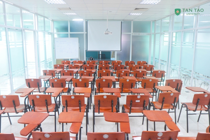 Investing in modern facilities for Medical training 2 Dai hoc Tan Tao Long An