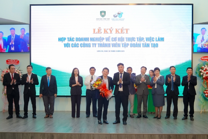 University-Business model: Expanding internship and employment opportunities for students 1 Dai hoc Tan Tao hop tac doanh nghiep