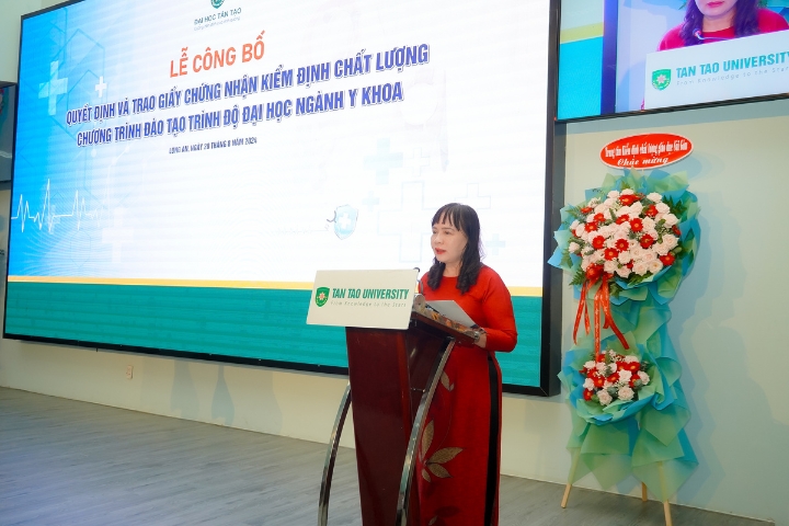Tan Tao University’s Medicine program achieves accreditation, committing to training high-quality healthcare professionals for the nation 4 Dai hoc Tan Tao nganh y khoa