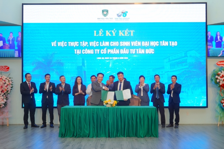 University-Business model: Expanding internship and employment opportunities for students 3 Ky ket doanh nghiep Dai hoc Tan Tao