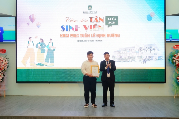 Đại học Tân Tạo chào đón tân sinh viên: Thông điệp truyền cảm hứng cho sự khởi đầu mới 6 Sinh vien Dai hoc Tan Tao 5