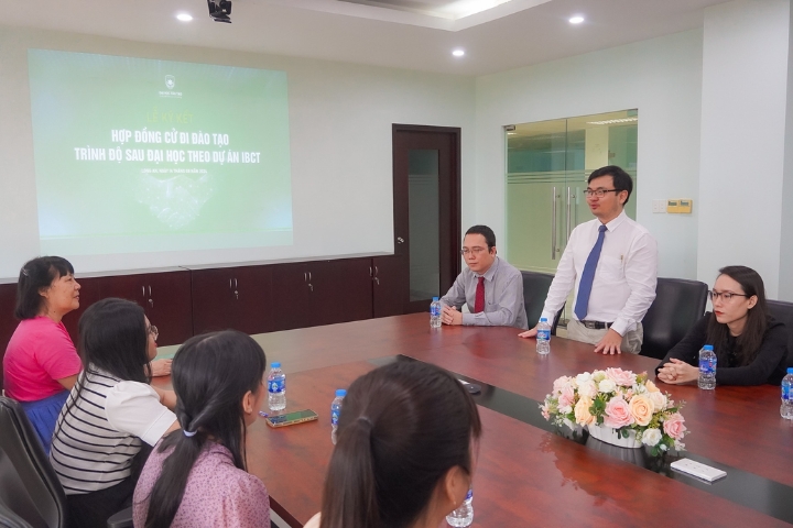 Tan Tao University student awarded a Master's scholarship in Biotechnology in South Korea 3 Sinh vien Dai hoc Tan Tao hoc bong