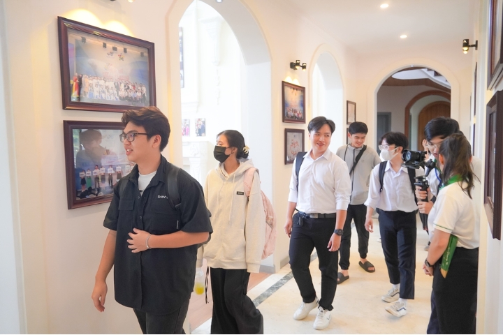 Hành trình khơi dậy niềm tự hào và Giá trị văn hóa của Tân sinh viên TTU 2 Sinh vien truong Dai hoc Tan Tao 1
