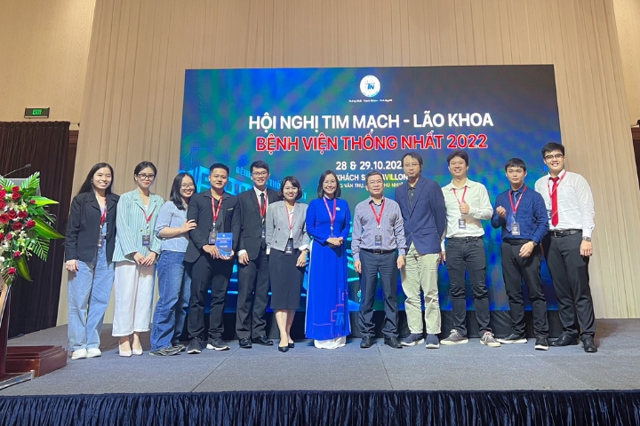 Đi tìm cầu nối giao thoa tri thức toàn cầu ngành Y khoa 3 Dai hoc Tan Tao Hoi nghi nghien cuu khoa hoc