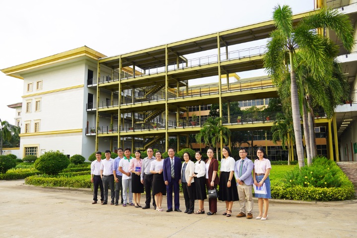 Tan Tao University Signs Principal Agreement with National Mental Hospital 2 4 Dai hoc Tan Tao Khoa Y
