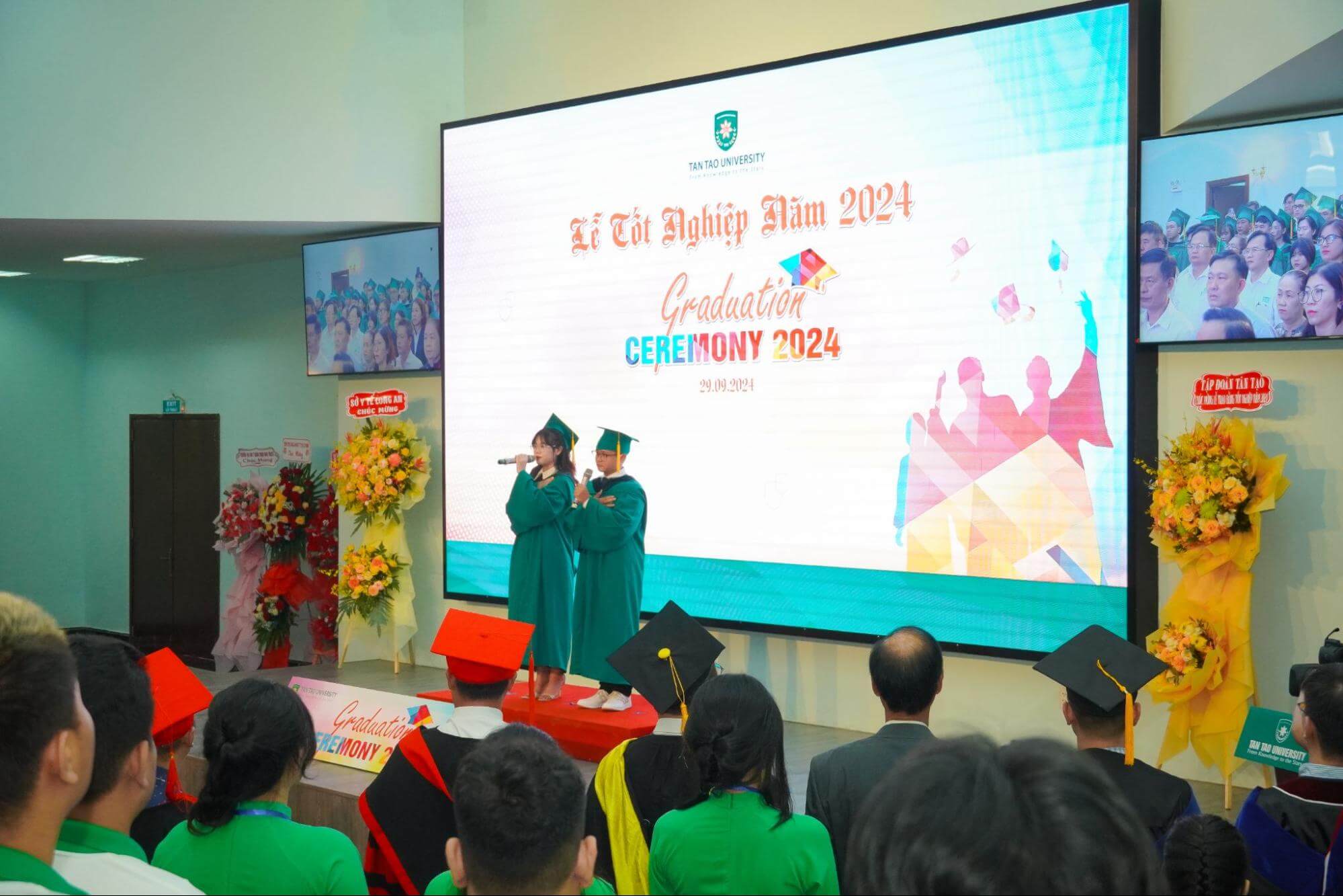 Trường Đại học Tân Tạo trao bằng tốt nghiệp cho 62 tân bác sĩ, cử nhân năm 2024 7 Sinh vien Y Khoa Le tot nghiep Dai hoc Tan Tao