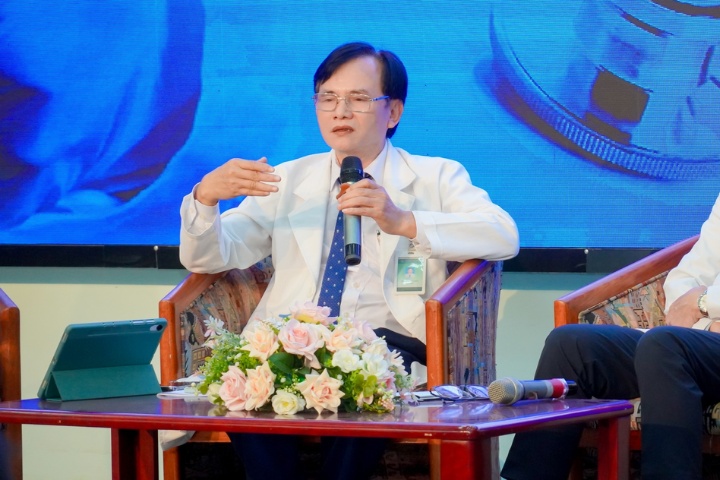 Medical Talk: "Gen Z in Medicine – Opportunities and Challenges" 3 Khoa Y Dai hoc Tan Tao