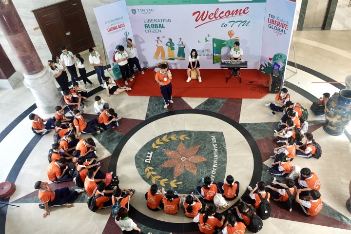 Open House 2025 – Trải nghiệm một ngày làm sinh viên trường Đại học Tân Tạo 10 Truong Dai hoc Tan Tao CLB Sinh vien