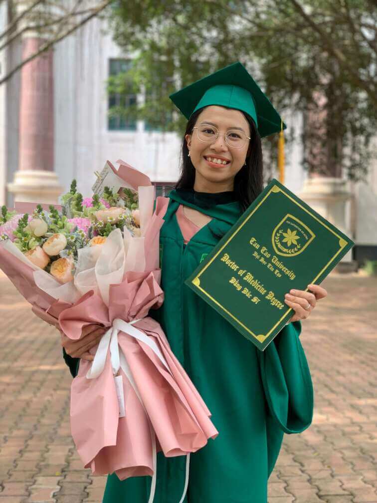 ĐẠI HỌC TÂN TẠO CÓ THÊM CỰU SINH VIÊN ĐẬU BÁC SĨ NỘI TRÚ HOA KỲ 1 Graduation 2022 1
