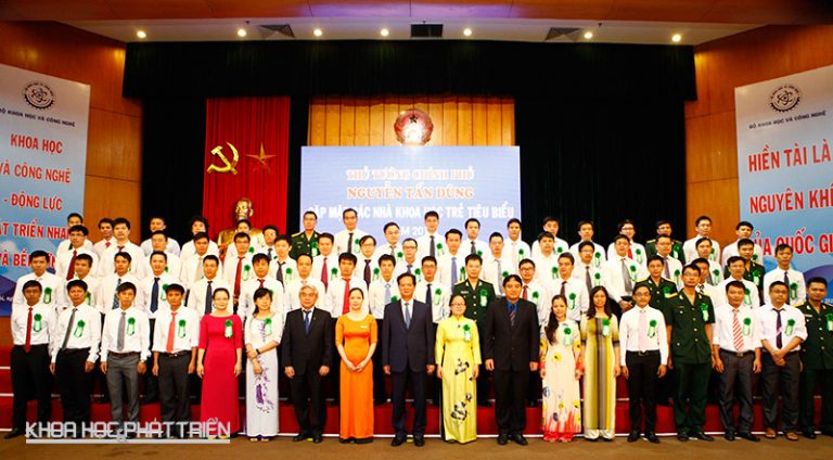 Nhà Khoa học trẻ TTU gặp mặt Thủ tướng Nguyễn Tấn Dũng