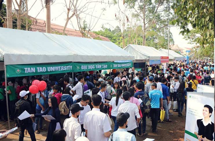 TTU chung tay cùng cả nước tiếp sức mùa thi