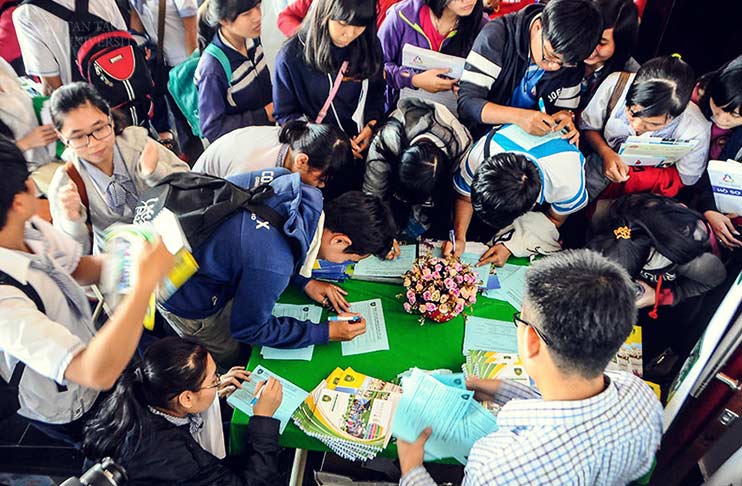 Ngưỡng điểm nhận hồ sơ xét tuyển bổ sung đợt 1 năm 2016