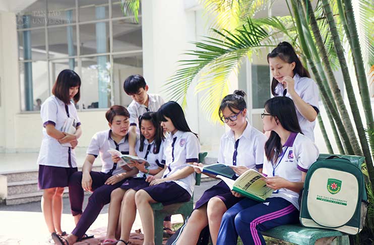 TTS – Trường THPT có 95.8% học sinh trúng tuyển Đại học