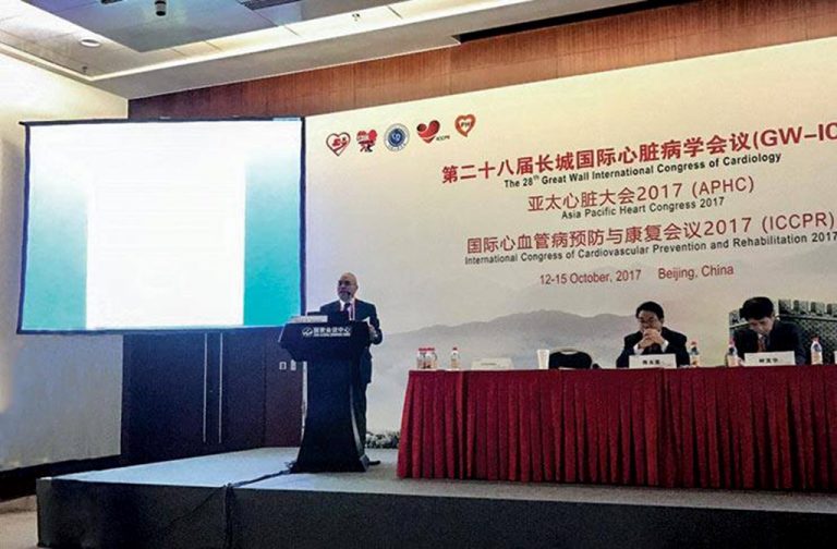 Sinh viên Việt Nam tại Hội nghị Tim mạch Vạn Lý Trường Thành